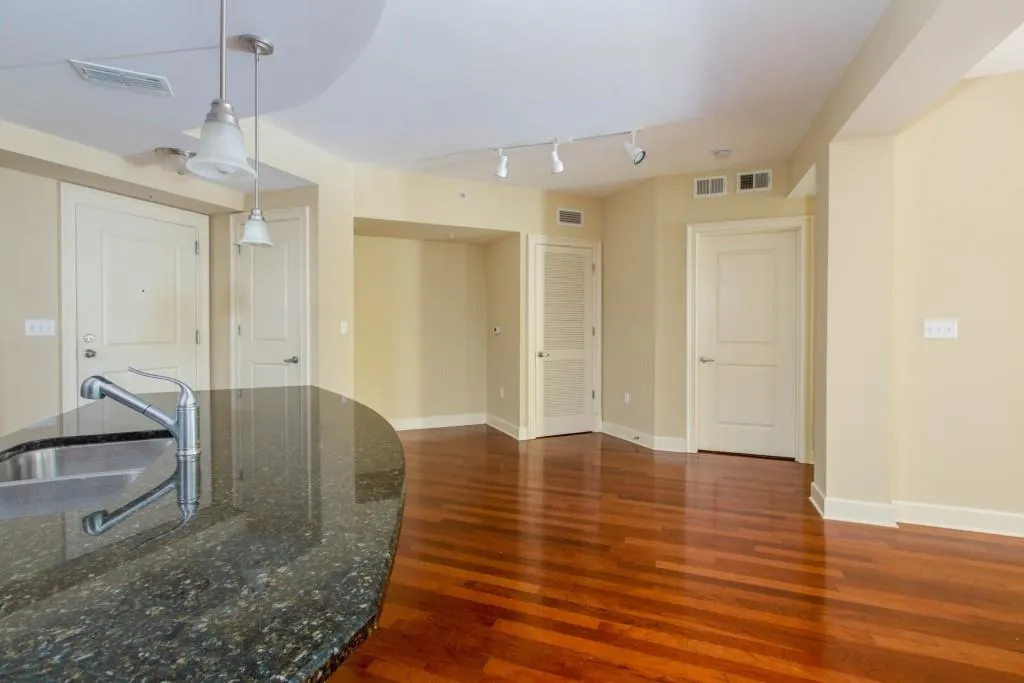 200 River Vista Drive Unit 436, Atlanta, Georgia 30339, 2 Bedrooms Bedrooms, ,2 BathroomsBathrooms,Residential,Sold,200 River Vista Drive Unit 436,5974165