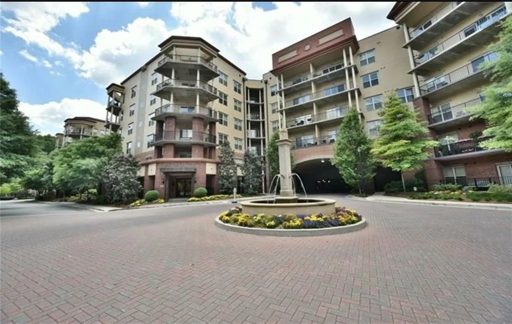 200 River Vista Drive Unit 436, Atlanta, Georgia 30339, 2 Bedrooms Bedrooms, ,2 BathroomsBathrooms,Residential,Sold,200 River Vista Drive Unit 436,5974165