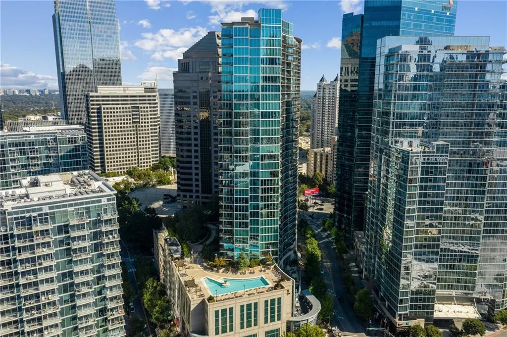 1080 Peachtree Street Ne Unit 1203, Atlanta, Georgia 30309, 2 Bedrooms Bedrooms, ,2 BathroomsBathrooms,Residential,For Sale,1080 Peachtree Street Ne Unit 1203,7637488