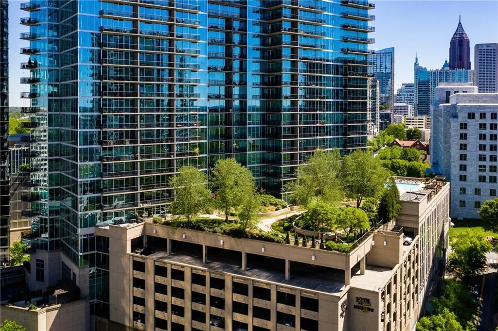 1080 Peachtree Street Ne Unit 1203, Atlanta, Georgia 30309, 2 Bedrooms Bedrooms, ,2 BathroomsBathrooms,Residential,For Sale,1080 Peachtree Street Ne Unit 1203,7637488