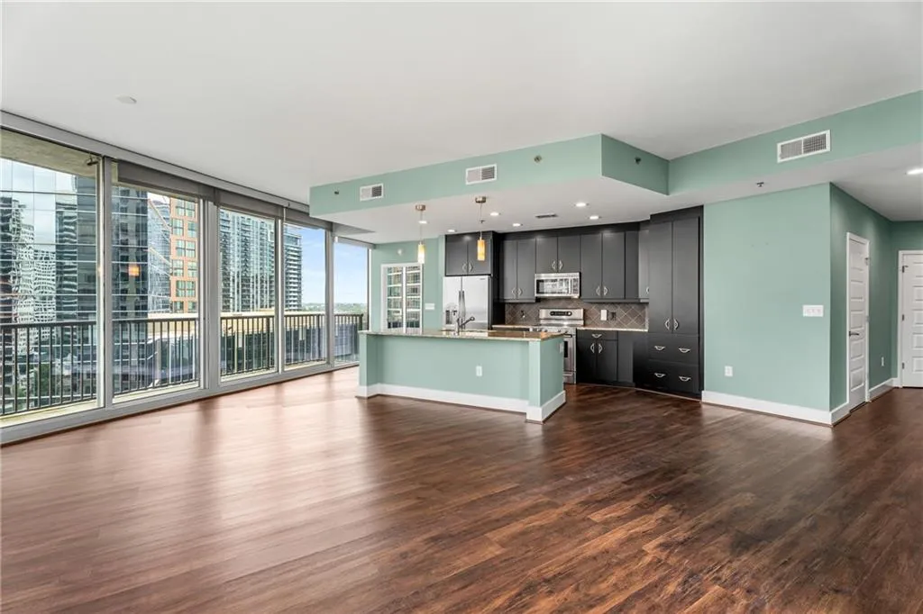 1080 Peachtree Street Ne Unit 1203, Atlanta, Georgia 30309, 2 Bedrooms Bedrooms, ,2 BathroomsBathrooms,Residential,For Sale,1080 Peachtree Street Ne Unit 1203,7637488
