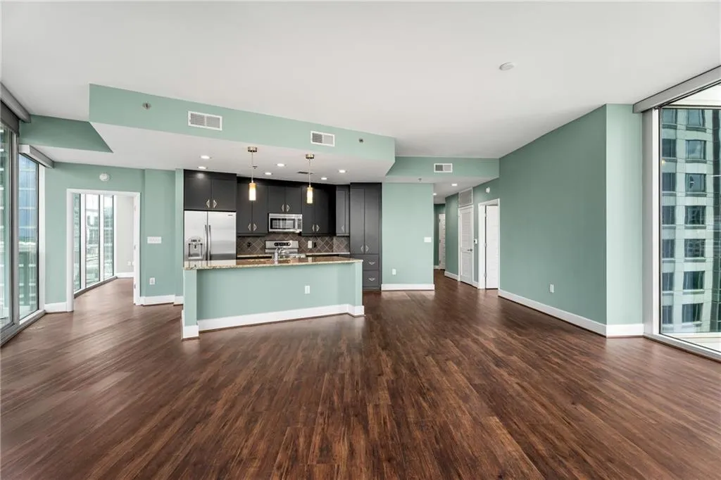 1080 Peachtree Street Ne Unit 1203, Atlanta, Georgia 30309, 2 Bedrooms Bedrooms, ,2 BathroomsBathrooms,Residential,For Sale,1080 Peachtree Street Ne Unit 1203,7637488