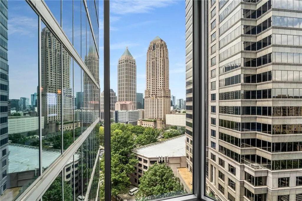 1080 Peachtree Street Ne Unit 1203, Atlanta, Georgia 30309, 2 Bedrooms Bedrooms, ,2 BathroomsBathrooms,Residential,For Sale,1080 Peachtree Street Ne Unit 1203,7637488