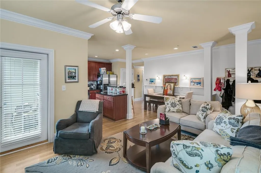 199 Le Gran Court Unit 39, Sandy Springs, Georgia 30328, 2 Bedrooms Bedrooms, ,2 BathroomsBathrooms,Residential,Sold,199 Le Gran Court Unit 39,7104851