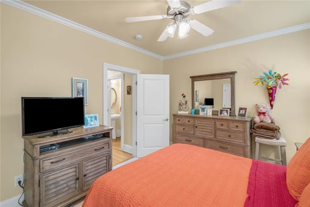 199 Le Gran Court Unit 39, Sandy Springs, Georgia 30328, 2 Bedrooms Bedrooms, ,2 BathroomsBathrooms,Residential,Sold,199 Le Gran Court Unit 39,7104851