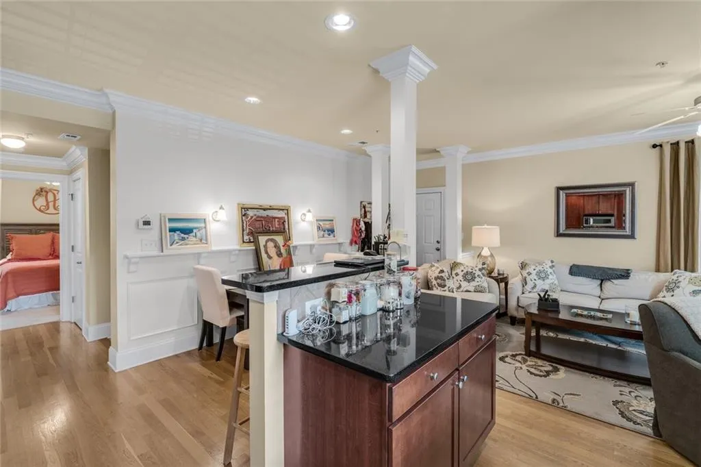 199 Le Gran Court Unit 39, Sandy Springs, Georgia 30328, 2 Bedrooms Bedrooms, ,2 BathroomsBathrooms,Residential,Sold,199 Le Gran Court Unit 39,7104851