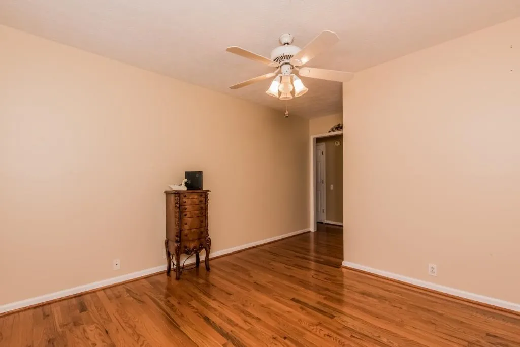 901 Dunwoody Chace Unit 901, Sandy Springs, Georgia 30328, 3 Bedrooms Bedrooms, ,2 BathroomsBathrooms,Residential,Sold,901 Dunwoody Chace Unit 901,5756879