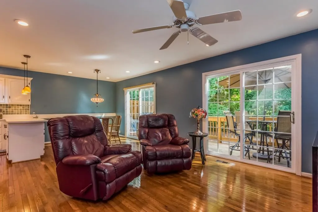 901 Dunwoody Chace Unit 901, Sandy Springs, Georgia 30328, 3 Bedrooms Bedrooms, ,2 BathroomsBathrooms,Residential,Sold,901 Dunwoody Chace Unit 901,5756879