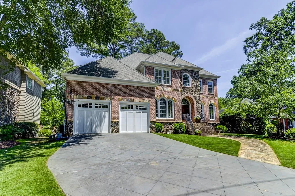 2673 Brookwood Drive, Atlanta, Georgia 30305, 5 Bedrooms Bedrooms, ,4 BathroomsBathrooms,Residential,Sold,2673 Brookwood Drive,5859510