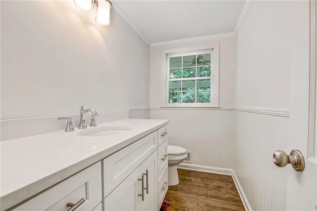 6615 Williamson Drive, Sandy Springs, Georgia 30328, 4 Bedrooms Bedrooms, ,2 BathroomsBathrooms,Residential,Sold,6615 Williamson Drive,6056738