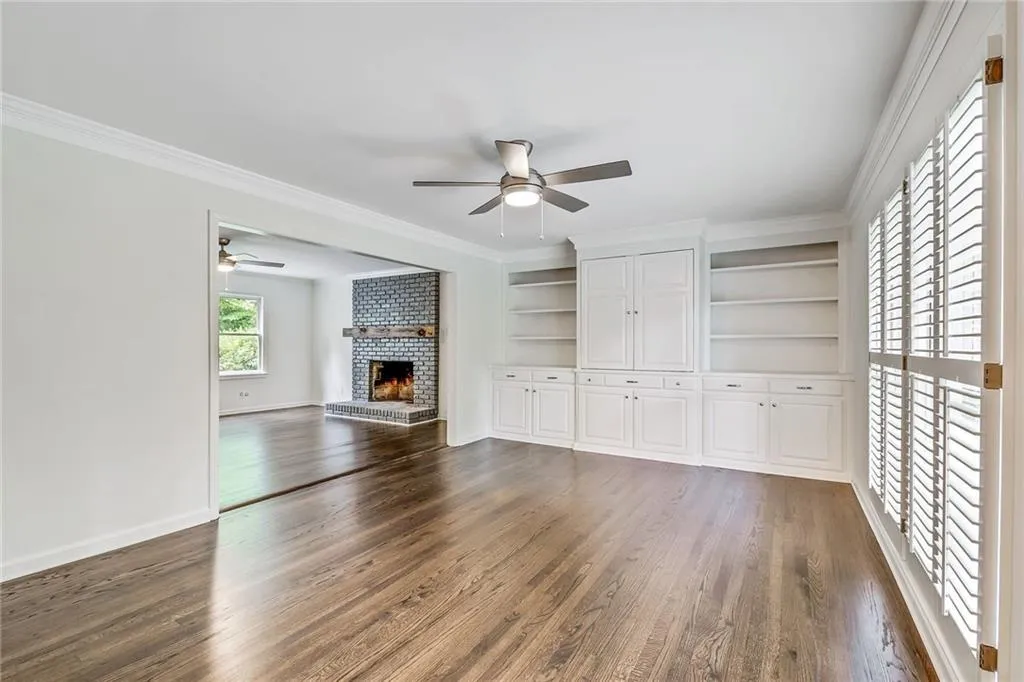6615 Williamson Drive, Sandy Springs, Georgia 30328, 4 Bedrooms Bedrooms, ,2 BathroomsBathrooms,Residential,Sold,6615 Williamson Drive,6056738