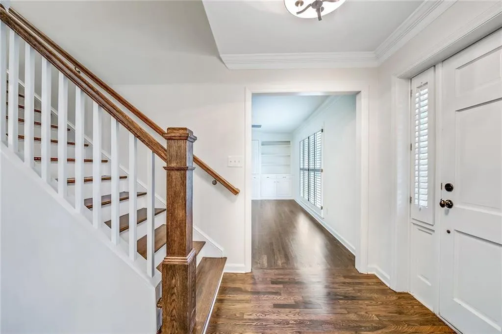 6615 Williamson Drive, Sandy Springs, Georgia 30328, 4 Bedrooms Bedrooms, ,2 BathroomsBathrooms,Residential,Sold,6615 Williamson Drive,6056738