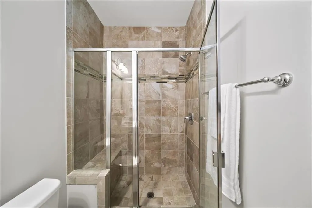 1618 Durden Road Ne, Atlanta, Georgia 30319, 3 Bedrooms Bedrooms, ,3 BathroomsBathrooms,Residential,For Sale,1618 Durden Road Ne,7606892