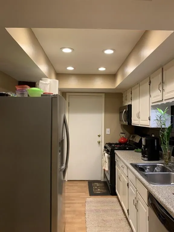 6851 Roswell Road Unit Q19, Atlanta, Georgia 30328, 2 Bedrooms Bedrooms, ,2 BathroomsBathrooms,Residential,Sold,6851 Roswell Road Unit Q19,6566108