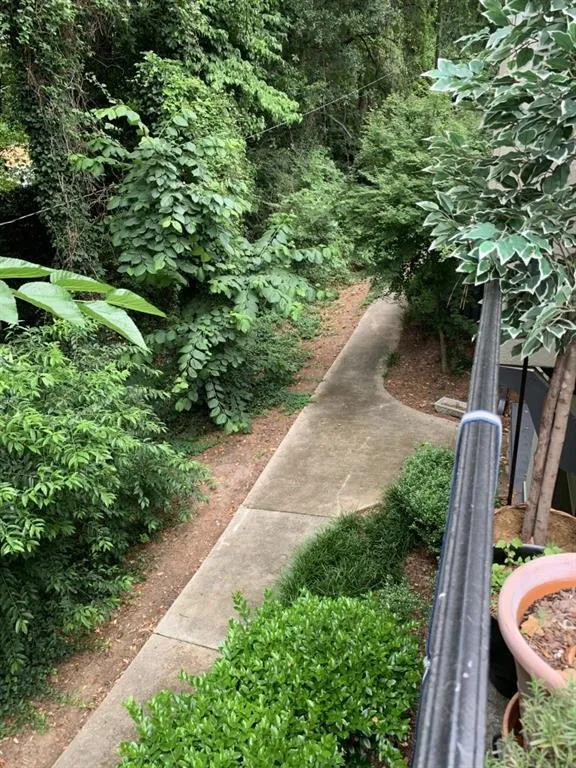 6851 Roswell Road Unit Q19, Atlanta, Georgia 30328, 2 Bedrooms Bedrooms, ,2 BathroomsBathrooms,Residential,Sold,6851 Roswell Road Unit Q19,6566108