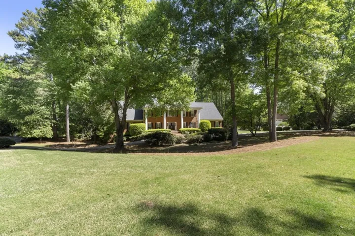 1780 Brandon Hall Drive, Atlanta, Georgia 30350