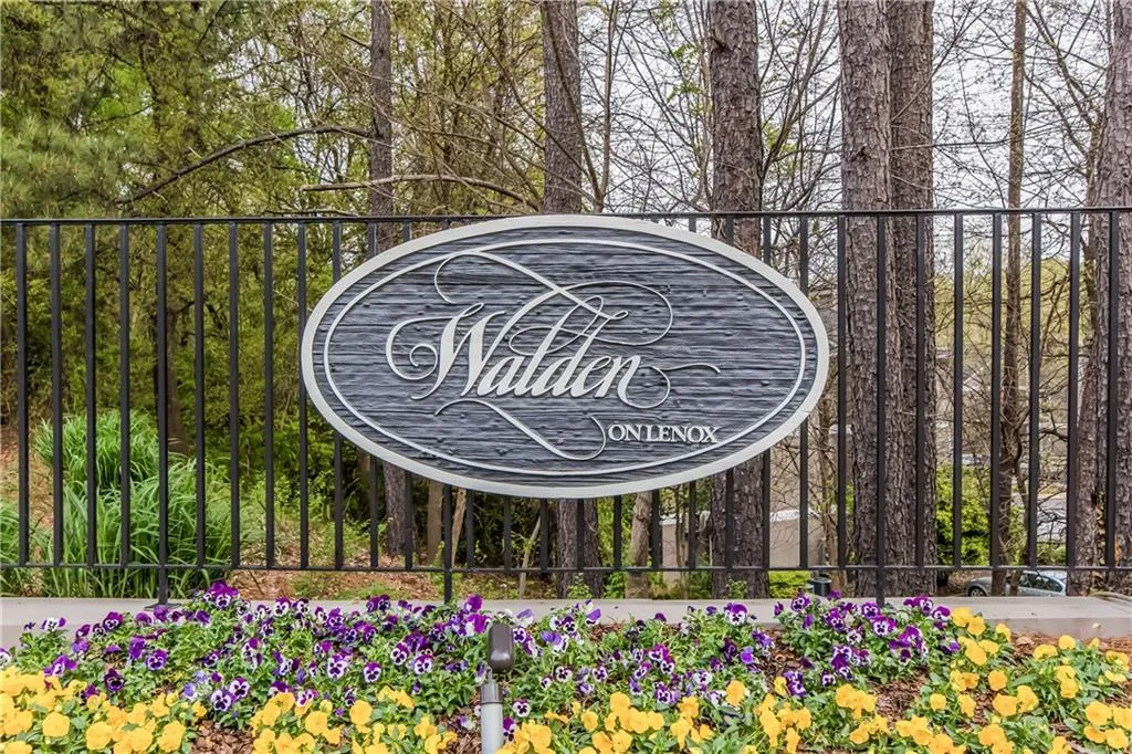 61 Saint Claire Lane Ne, Atlanta, Georgia 30324, 2 Bedrooms Bedrooms, ,2 BathroomsBathrooms,Residential,Sold,61 Saint Claire Lane Ne,5992832