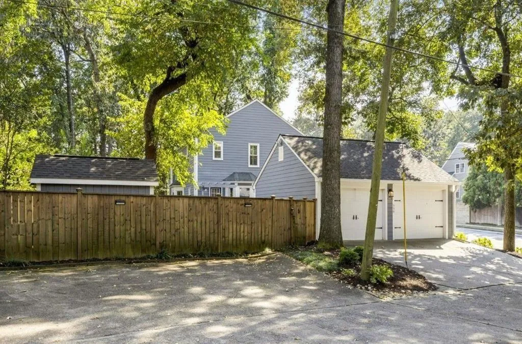 599 Collier Road Nw, Atlanta, Georgia 30318, 3 Bedrooms Bedrooms, ,3 BathroomsBathrooms,Residential,For Sale,599 Collier Road Nw,7650864