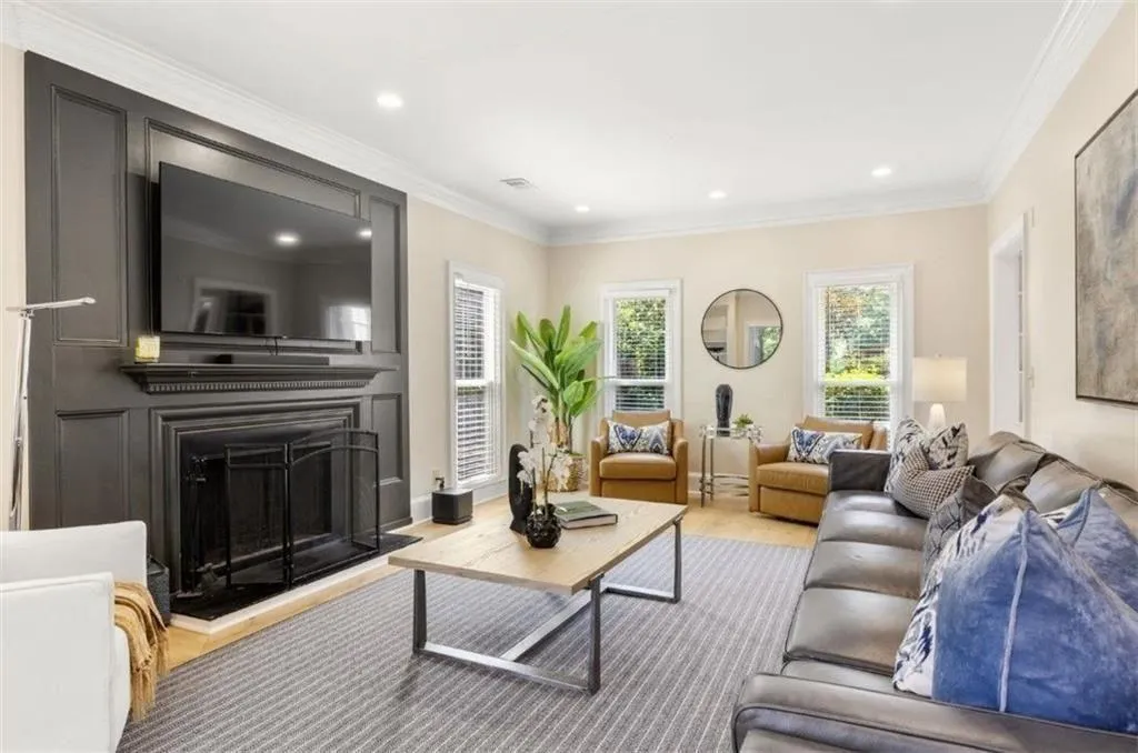 599 Collier Road Nw, Atlanta, Georgia 30318, 3 Bedrooms Bedrooms, 0 ,3 BathroomsBathrooms,Residential,Sold,599 Collier Road Nw,7650864