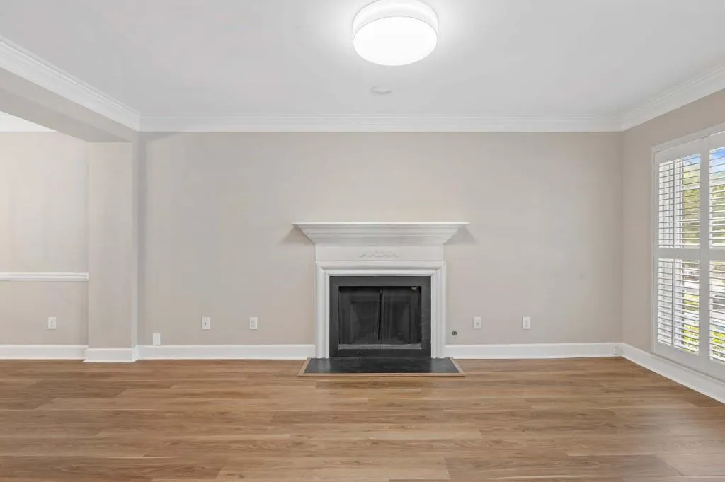 112 Mount Vernon Circle, Atlanta, Georgia 30338, 2 Bedrooms Bedrooms, ,2 BathroomsBathrooms,Residential,For Sale,112 Mount Vernon Circle,7640369