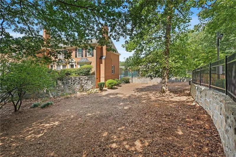 112 Mount Vernon Circle, Atlanta, Georgia 30338, 2 Bedrooms Bedrooms, ,2 BathroomsBathrooms,Residential,For Sale,112 Mount Vernon Circle,7640369
