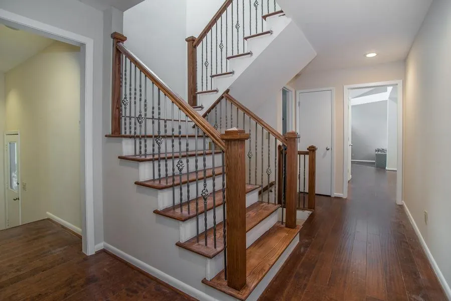 510 Cutwater Trail, Sandy Springs, Georgia 30328, 4 Bedrooms Bedrooms, ,2 BathroomsBathrooms,Residential,Sold,510 Cutwater Trail,5573295