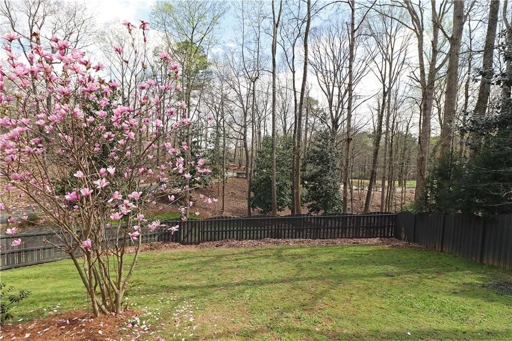 7575 Ball Mill Road Ne, Sandy Springs, Georgia 30350, 5 Bedrooms Bedrooms, ,4 BathroomsBathrooms,Residential,Sold,7575 Ball Mill Road Ne,7175777