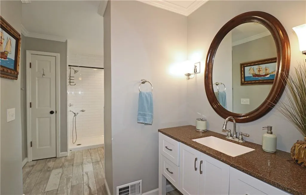 7575 Ball Mill Road Ne, Sandy Springs, Georgia 30350, 5 Bedrooms Bedrooms, ,4 BathroomsBathrooms,Residential,Sold,7575 Ball Mill Road Ne,7175777