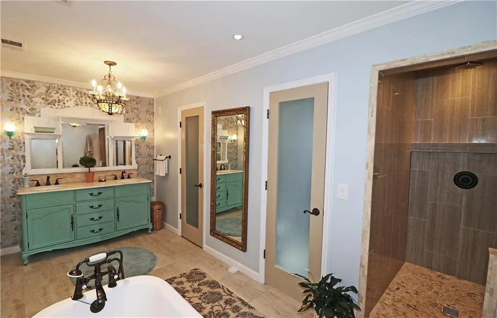 7575 Ball Mill Road Ne, Sandy Springs, Georgia 30350, 5 Bedrooms Bedrooms, ,4 BathroomsBathrooms,Residential,Sold,7575 Ball Mill Road Ne,7175777