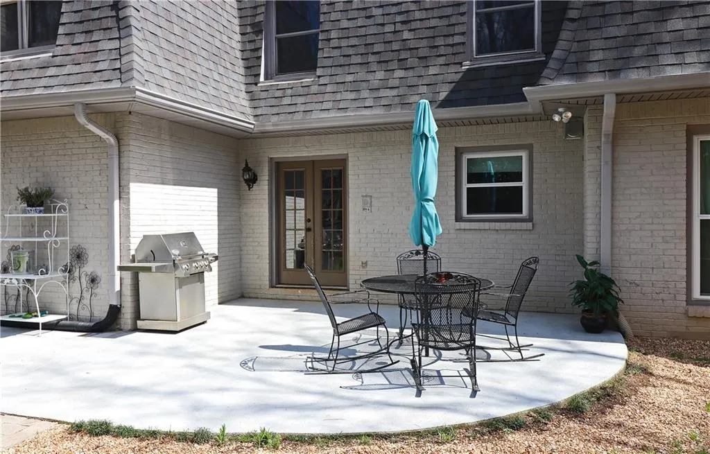 7575 Ball Mill Road Ne, Sandy Springs, Georgia 30350, 5 Bedrooms Bedrooms, ,4 BathroomsBathrooms,Residential,Sold,7575 Ball Mill Road Ne,7175777