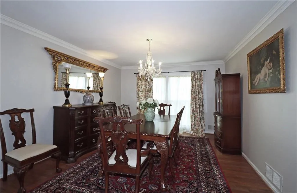 7575 Ball Mill Road Ne, Sandy Springs, Georgia 30350, 5 Bedrooms Bedrooms, ,4 BathroomsBathrooms,Residential,Sold,7575 Ball Mill Road Ne,7175777