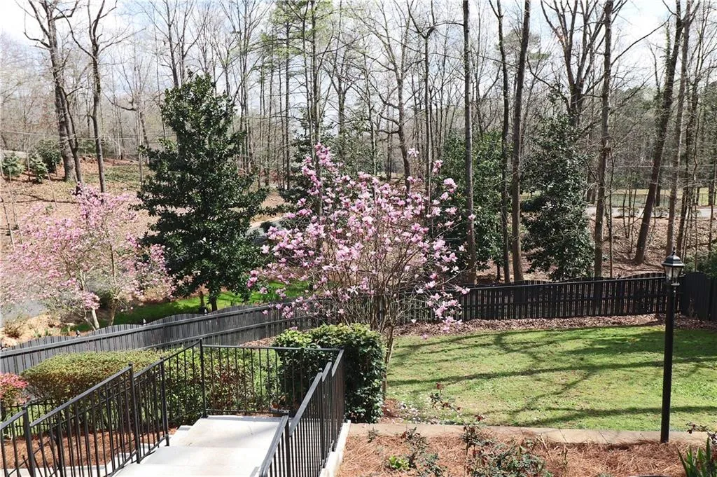 7575 Ball Mill Road Ne, Sandy Springs, Georgia 30350, 5 Bedrooms Bedrooms, ,4 BathroomsBathrooms,Residential,Sold,7575 Ball Mill Road Ne,7175777