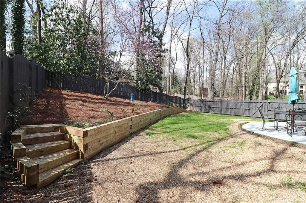 7575 Ball Mill Road Ne, Sandy Springs, Georgia 30350, 5 Bedrooms Bedrooms, ,4 BathroomsBathrooms,Residential,Sold,7575 Ball Mill Road Ne,7175777