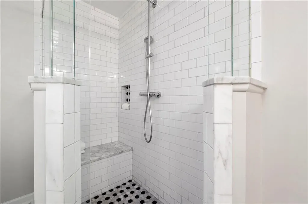 6585 Scott Valley Road, Atlanta, Georgia 30328, 3 Bedrooms Bedrooms, ,2 BathroomsBathrooms,Residential,Sold,6585 Scott Valley Road,6842181