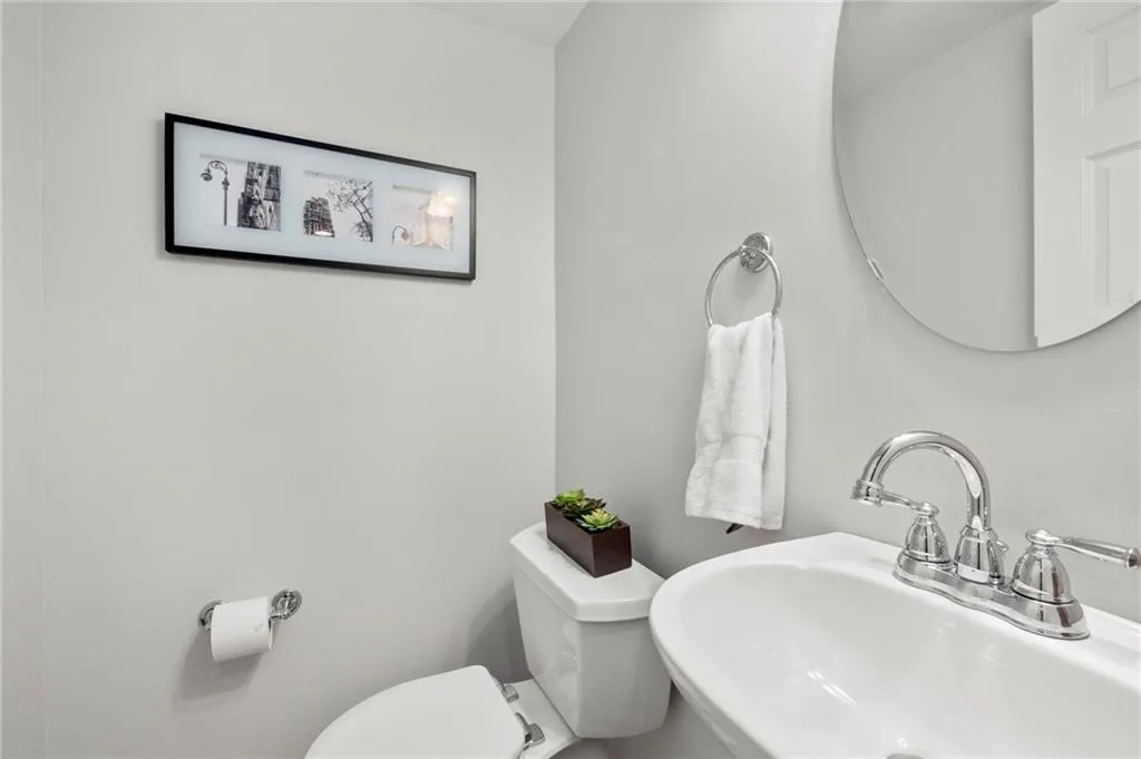 6585 Scott Valley Road, Atlanta, Georgia 30328, 3 Bedrooms Bedrooms, ,2 BathroomsBathrooms,Residential,Sold,6585 Scott Valley Road,6842181