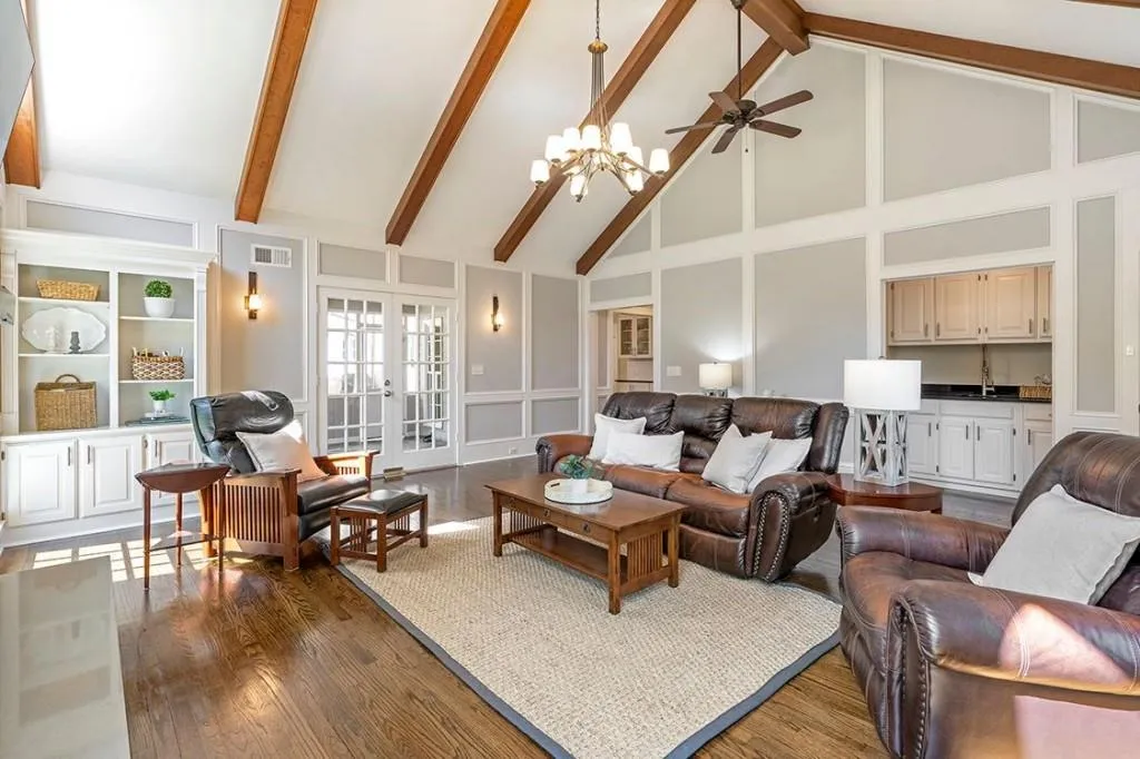 425 Breakwater Ridge, Sandy Springs, Georgia 30328, 6 Bedrooms Bedrooms, ,5 BathroomsBathrooms,Residential,Sold,425 Breakwater Ridge,7059922