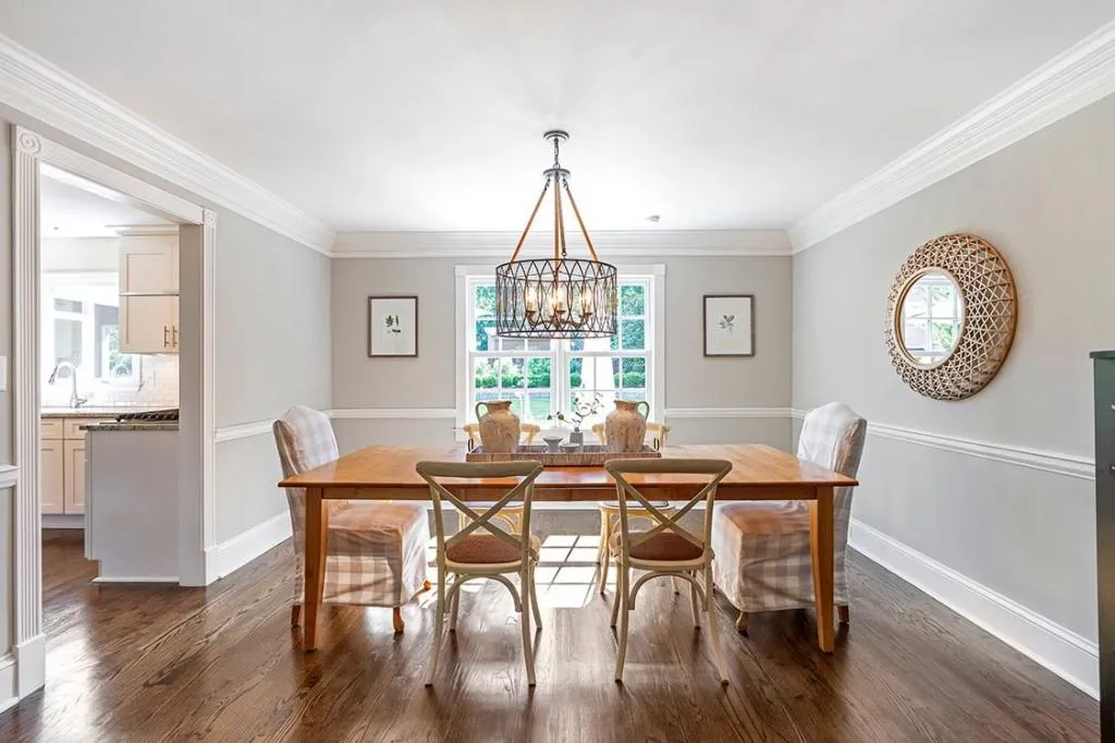 425 Breakwater Ridge, Sandy Springs, Georgia 30328, 6 Bedrooms Bedrooms, ,5 BathroomsBathrooms,Residential,Sold,425 Breakwater Ridge,7059922