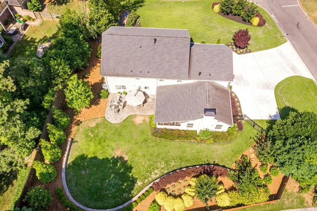 425 Breakwater Ridge, Sandy Springs, Georgia 30328, 6 Bedrooms Bedrooms, ,5 BathroomsBathrooms,Residential,Sold,425 Breakwater Ridge,7059922
