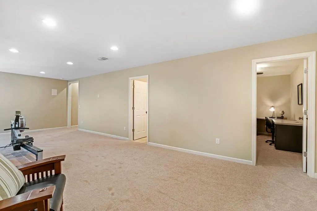 425 Breakwater Ridge, Sandy Springs, Georgia 30328, 6 Bedrooms Bedrooms, ,5 BathroomsBathrooms,Residential,Sold,425 Breakwater Ridge,7059922