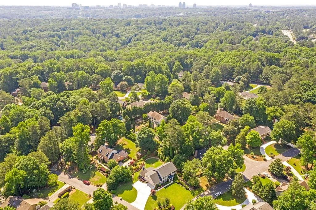 425 Breakwater Ridge, Sandy Springs, Georgia 30328, 6 Bedrooms Bedrooms, ,5 BathroomsBathrooms,Residential,Sold,425 Breakwater Ridge,7059922