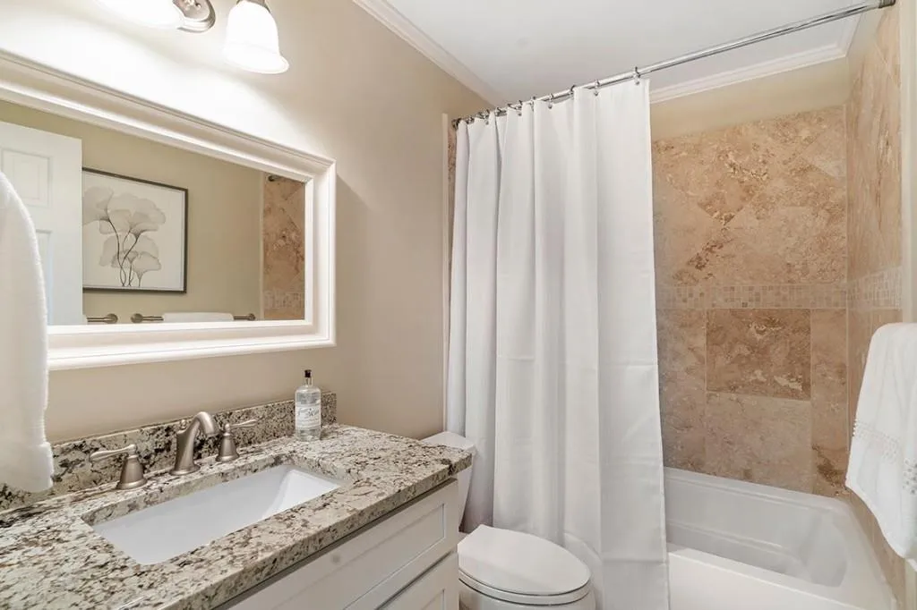 425 Breakwater Ridge, Sandy Springs, Georgia 30328, 6 Bedrooms Bedrooms, ,5 BathroomsBathrooms,Residential,Sold,425 Breakwater Ridge,7059922