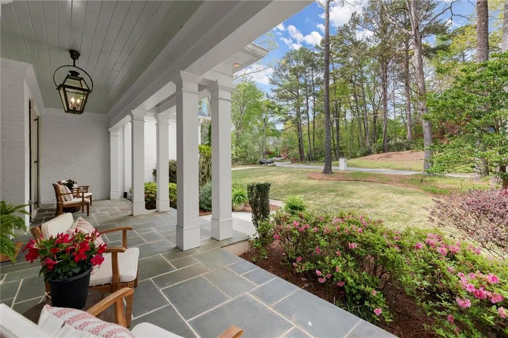 1141 Ragley Hall Road Ne, Brookhaven, Georgia 30319, 4 Bedrooms Bedrooms, ,4 BathroomsBathrooms,Residential,Sold,1141 Ragley Hall Road Ne,7564934