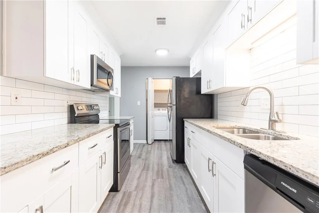 Soft-close cabinets!
