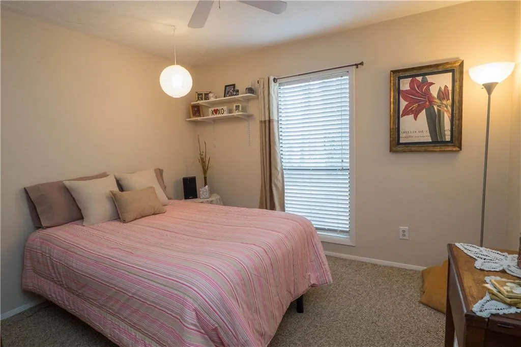 905 Woodcliff Drive, Atlanta, Georgia 30350, 2 Bedrooms Bedrooms, ,2 BathroomsBathrooms,Residential,Sold,905 Woodcliff Drive,6505148