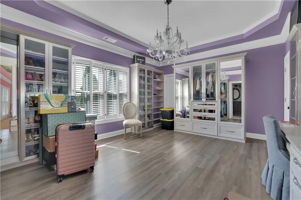 Atlanta, Georgia 30350, 7 Bedrooms Bedrooms, ,8 BathroomsBathrooms,Residential,For Sale,7734144
