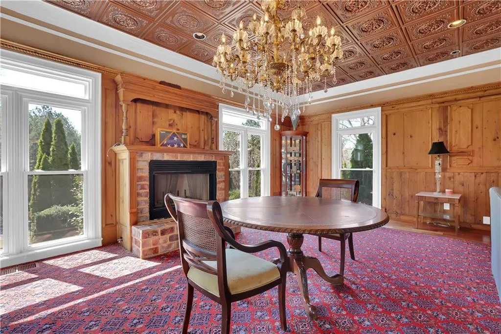 Atlanta, Georgia 30350, 7 Bedrooms Bedrooms, ,8 BathroomsBathrooms,Residential,For Sale,7734144
