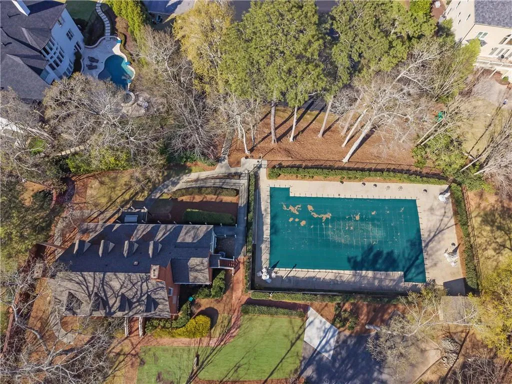 Atlanta, Georgia 30350, 7 Bedrooms Bedrooms, ,8 BathroomsBathrooms,Residential,For Sale,7734144