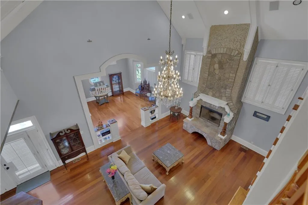 Atlanta, Georgia 30350, 7 Bedrooms Bedrooms, ,8 BathroomsBathrooms,Residential,For Sale,7734144