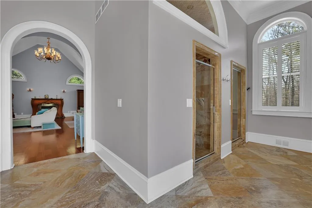 Atlanta, Georgia 30350, 7 Bedrooms Bedrooms, ,8 BathroomsBathrooms,Residential,For Sale,7734144