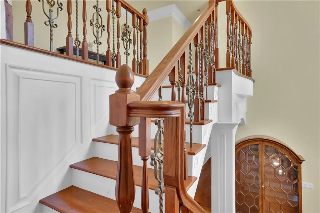 Atlanta, Georgia 30350, 7 Bedrooms Bedrooms, ,8 BathroomsBathrooms,Residential,For Sale,7734144